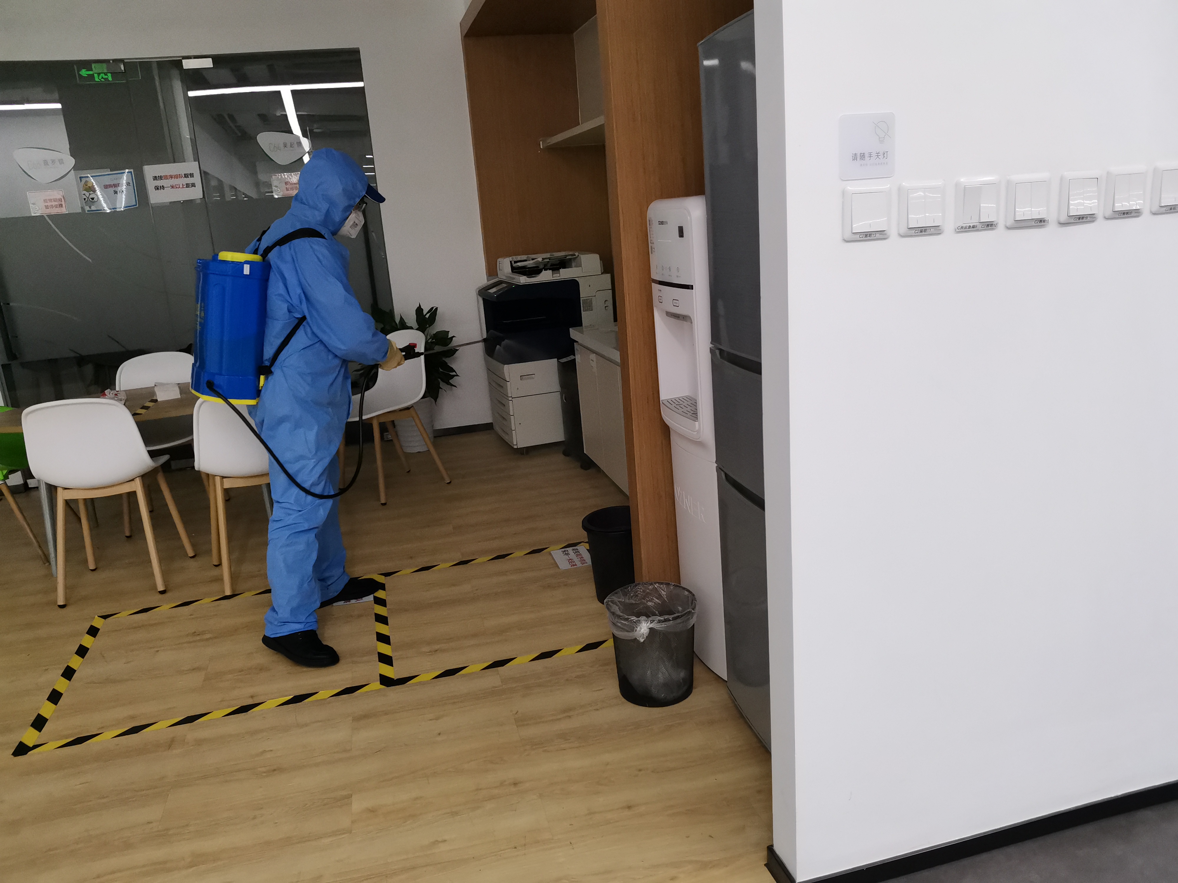 大廈噴霧消毒公司的報價設(shè)備出口后深受歡迎