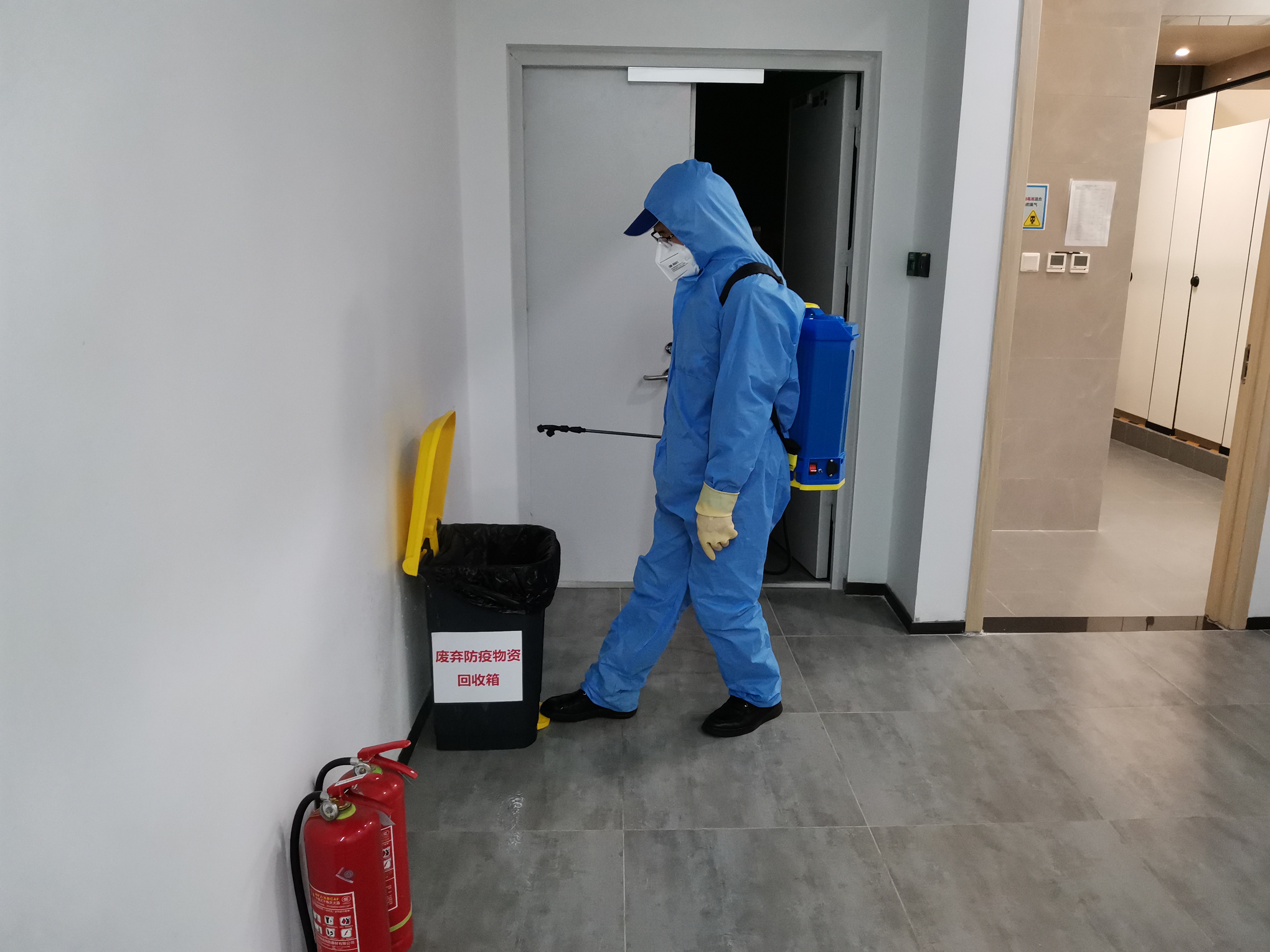 學(xué)校室內(nèi)消毒公司有哪些處理中起到關(guān)鍵作用