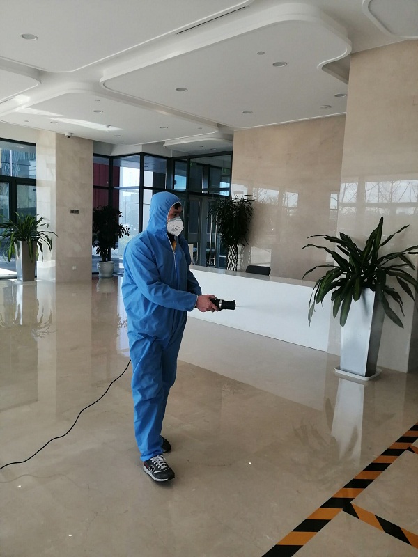 身邊同事都沒有離開過本地。那么上班時(shí)在辦公室還需要戴口罩嗎？